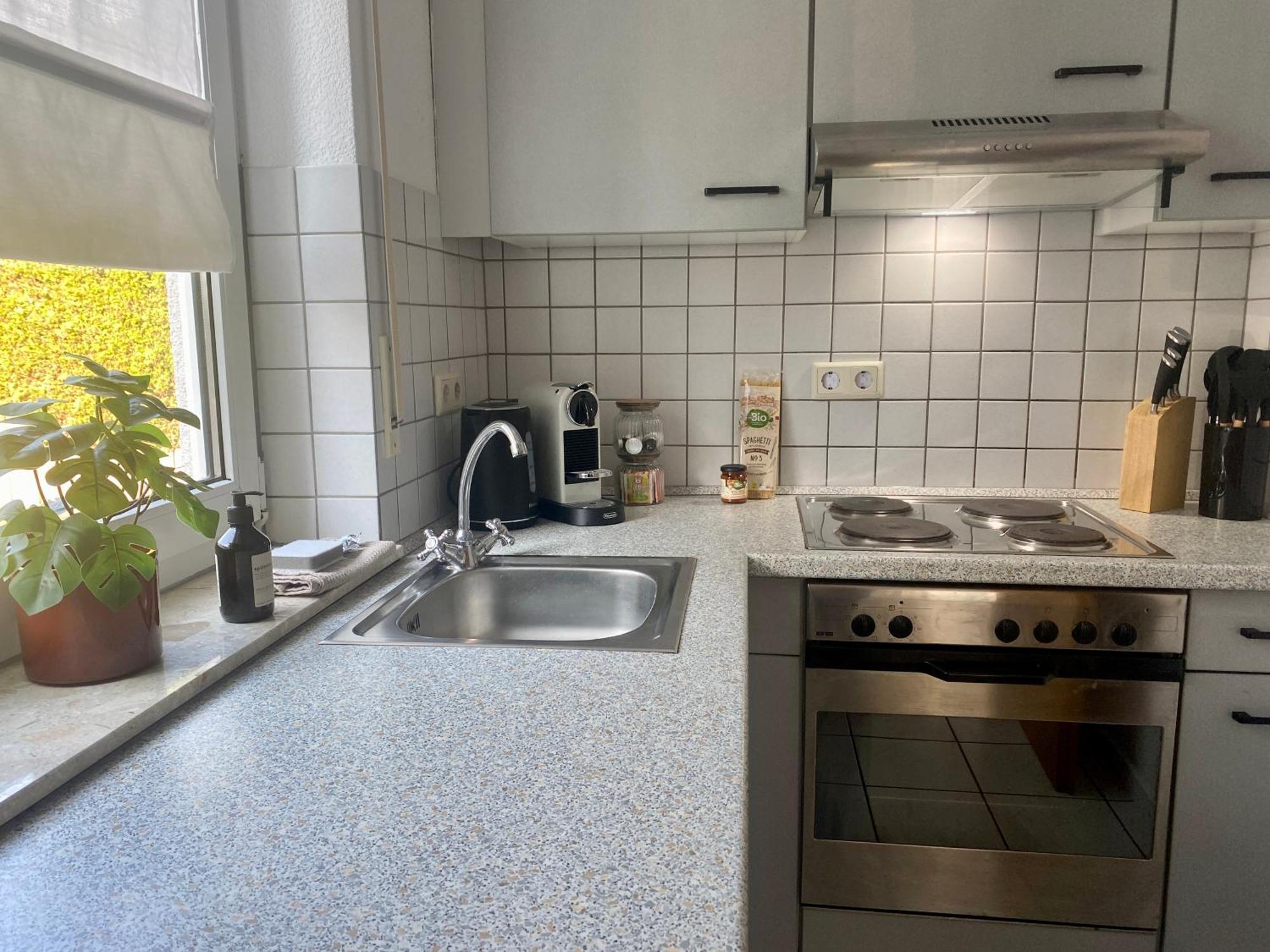 Moderne Wohnung Mit Terrasse & Parkplatz; Naehe Bwzk & Amazon Coblence Extérieur photo