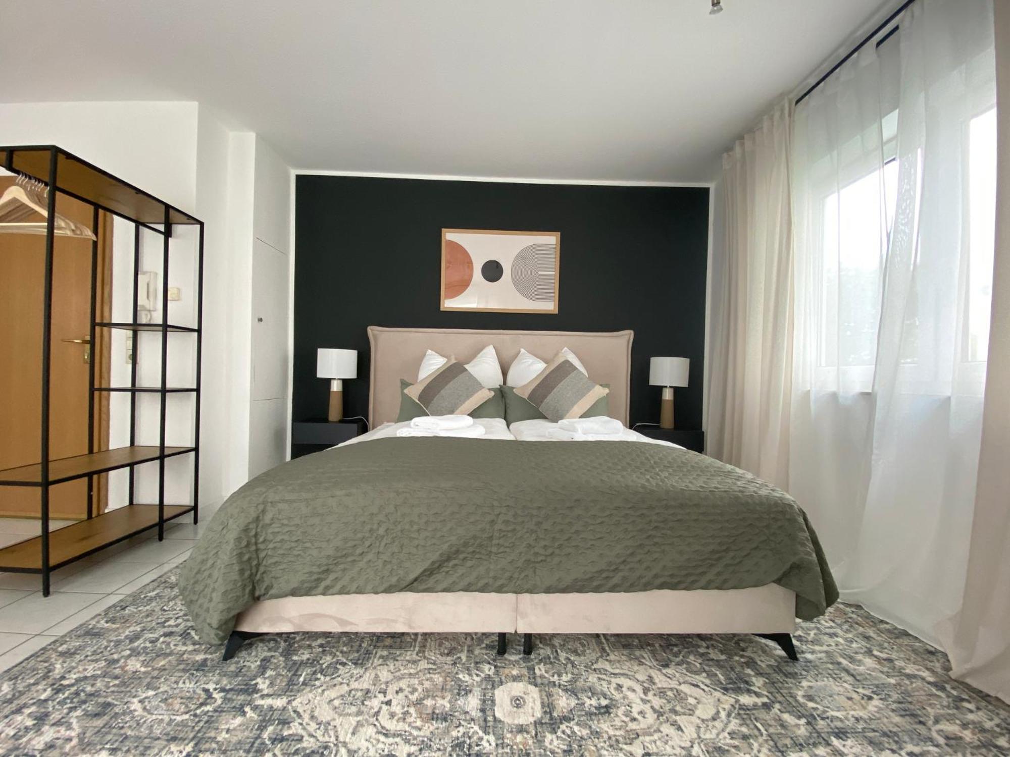 Moderne Wohnung Mit Terrasse & Parkplatz; Naehe Bwzk & Amazon Coblence Extérieur photo